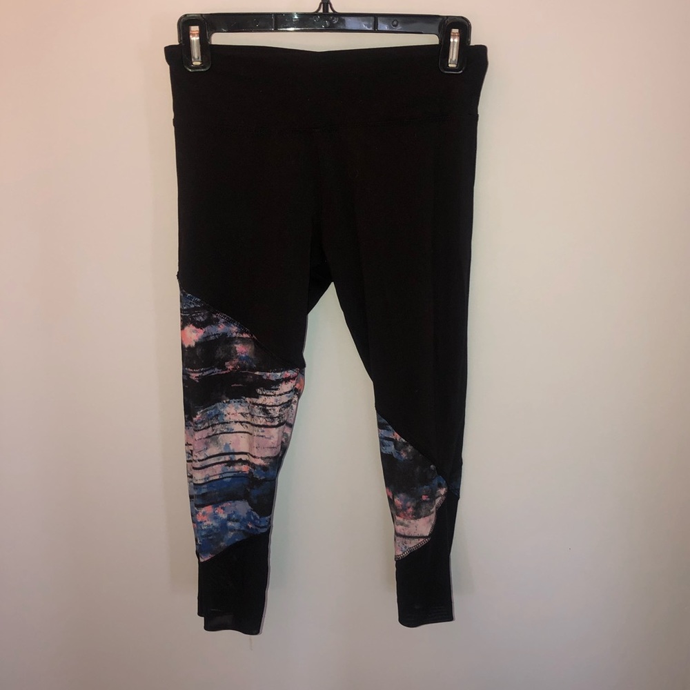 Black and Patterned Cropped Leggings